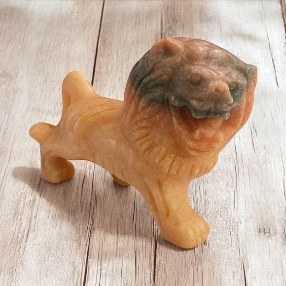Soap Stone small Lion Figurine 
4.25”W x 3.25”T heavy, paper weight - Picture 1 of 10